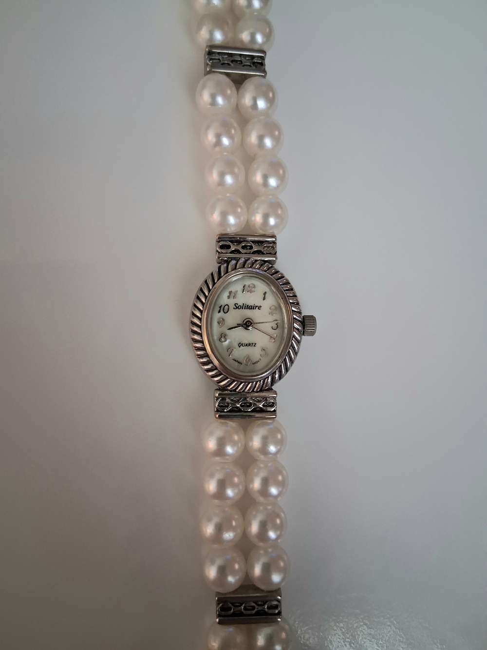 Solitaire Faux Pearl Bead Bracelet Watch - White and Silver
